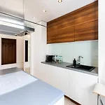 Bluszczanska Modern Urban Apartman Varsó