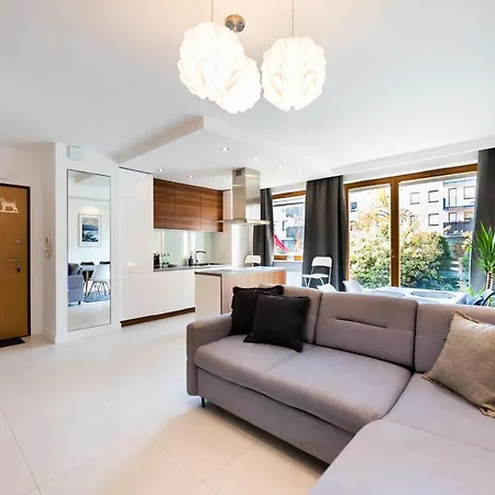 Bluszczanska Modern Urban 华沙